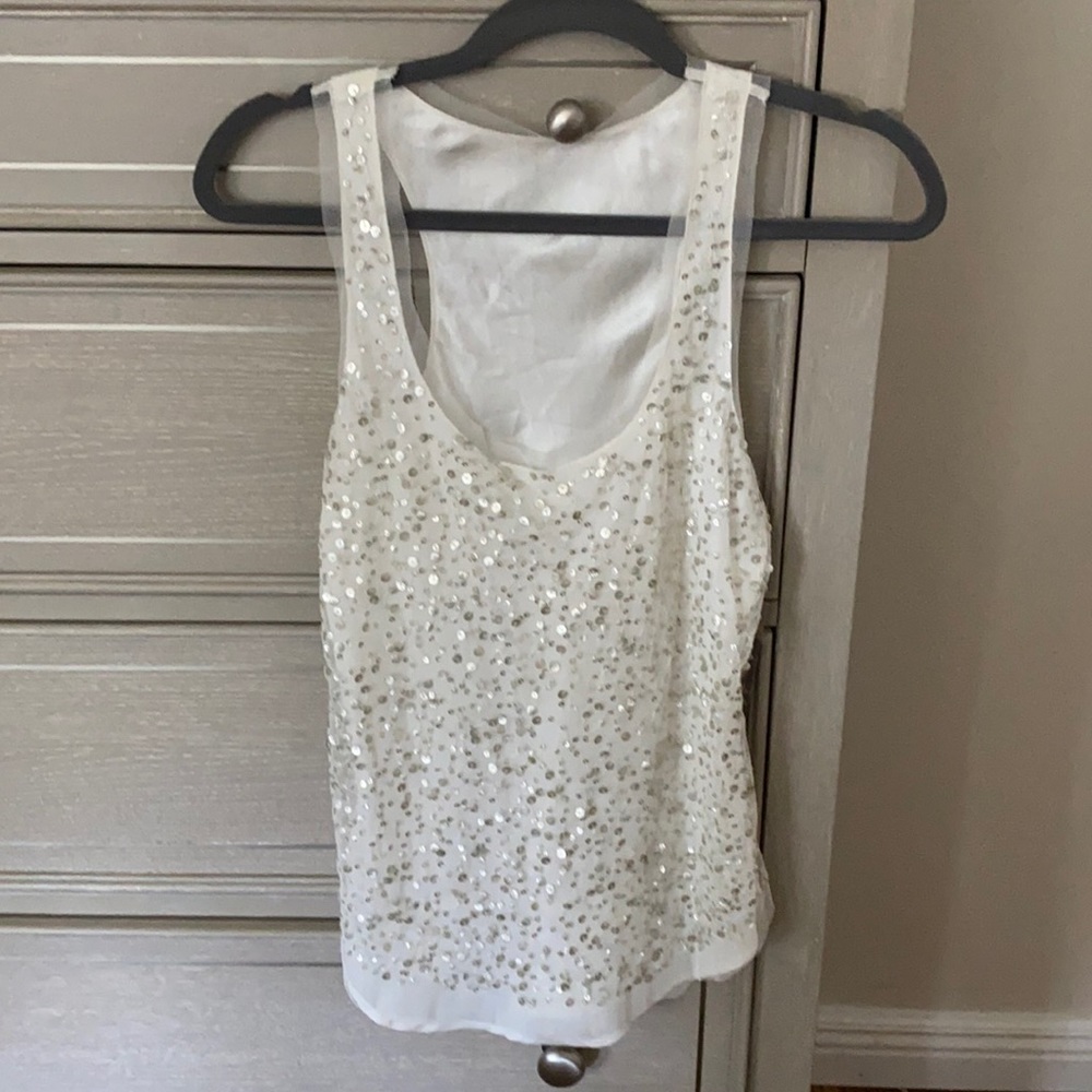 Sequin tank